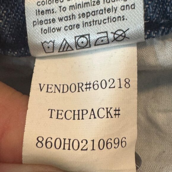 PacSun High Rise Baggy Jeans Size 23 Dark Blue Denim Bandanna Patch Design - Picture 10 of 10